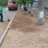 На улице Тукаева продолжаются работы по благоустройству