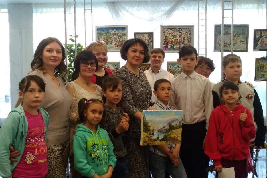 «Счастливый день рождения» подарили педагоги ЦДТТ «Биктырыш» воспитанникам детского дома №9