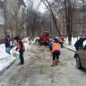 Уфимцам рекомендуют переставлять автомобили во время комплексной уборки дворов