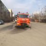 Работы по уборке и благоустройству Советского района продолжаются