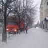Коммунальные службы продолжают уборку снега