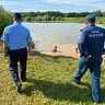 В Октябрьском районе продолжаются рейды по несанкционированным пляжам