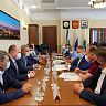 Ульфат Мустафин провел рабочее совещание по строительству социальных объектов