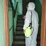 В Демском районе проходит дезинфекция подъездов МКД